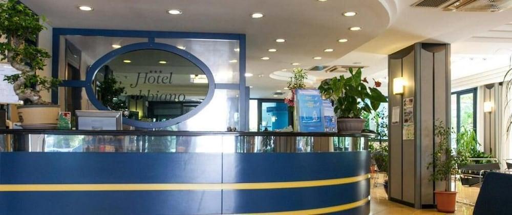 Hotel Gabbiano Cattolica Eksteriør bilde